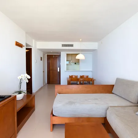 Hipotels Mercedes Apart Otel 4*