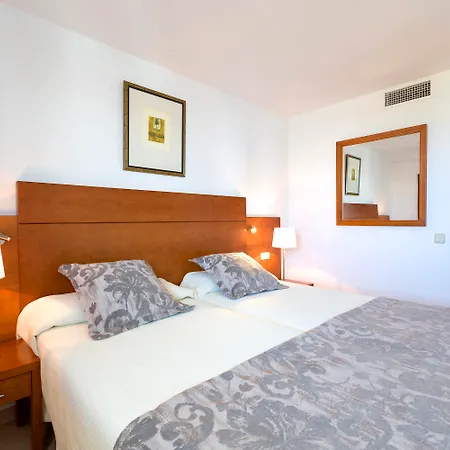 Hipotels Mercedes Apart Otel 4*