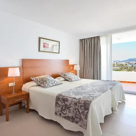 Apart Otel Hipotels Mercedes 4*