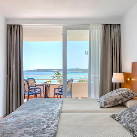 Hipotels Mercedes 4*