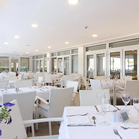 Hipotels Mercedes Apart Otel 4*