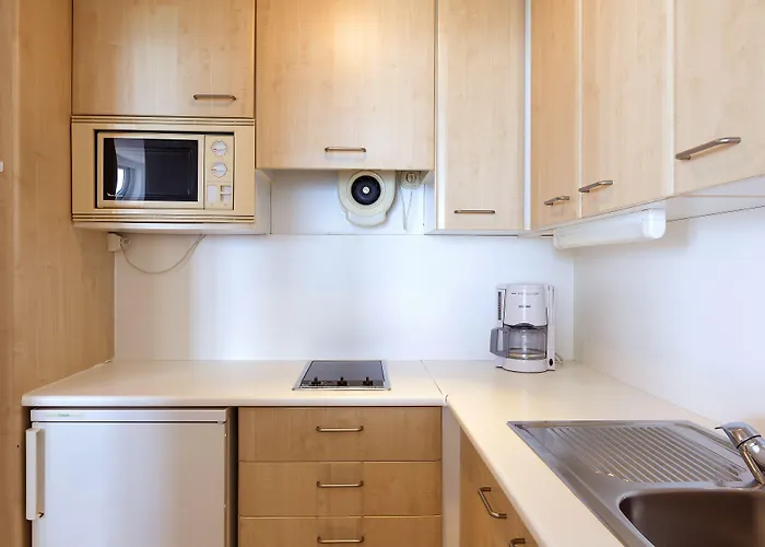 מלון דירות Hipotels Mercedes קאלה מילור