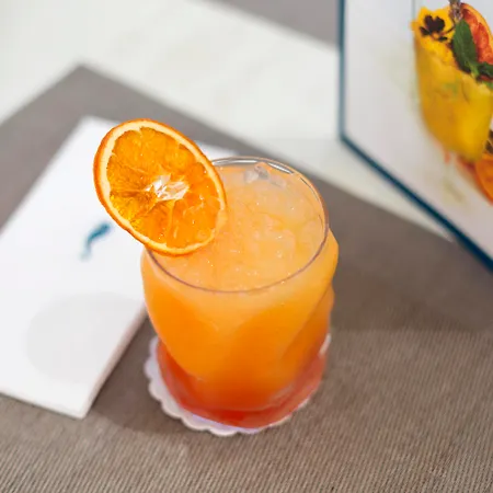 梅萨德斯时尚酒店公寓 4*