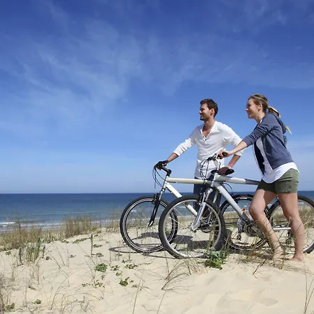 梅萨德斯时尚酒店公寓