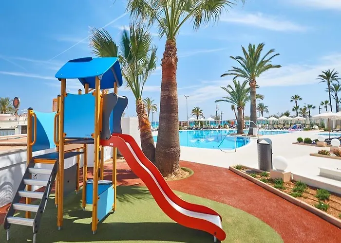 Hipotels Mercedes Aparthotel Cala Millor (Mallorca)